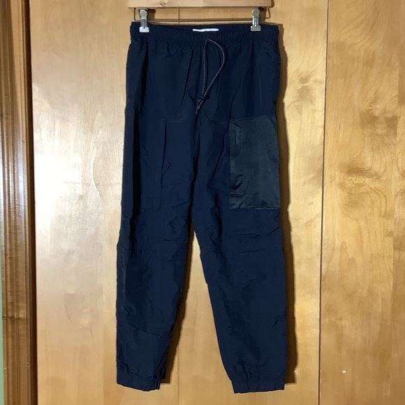 Urban Outfitters Pants - Urban Outfitters navy nylon cargo pants, size medium